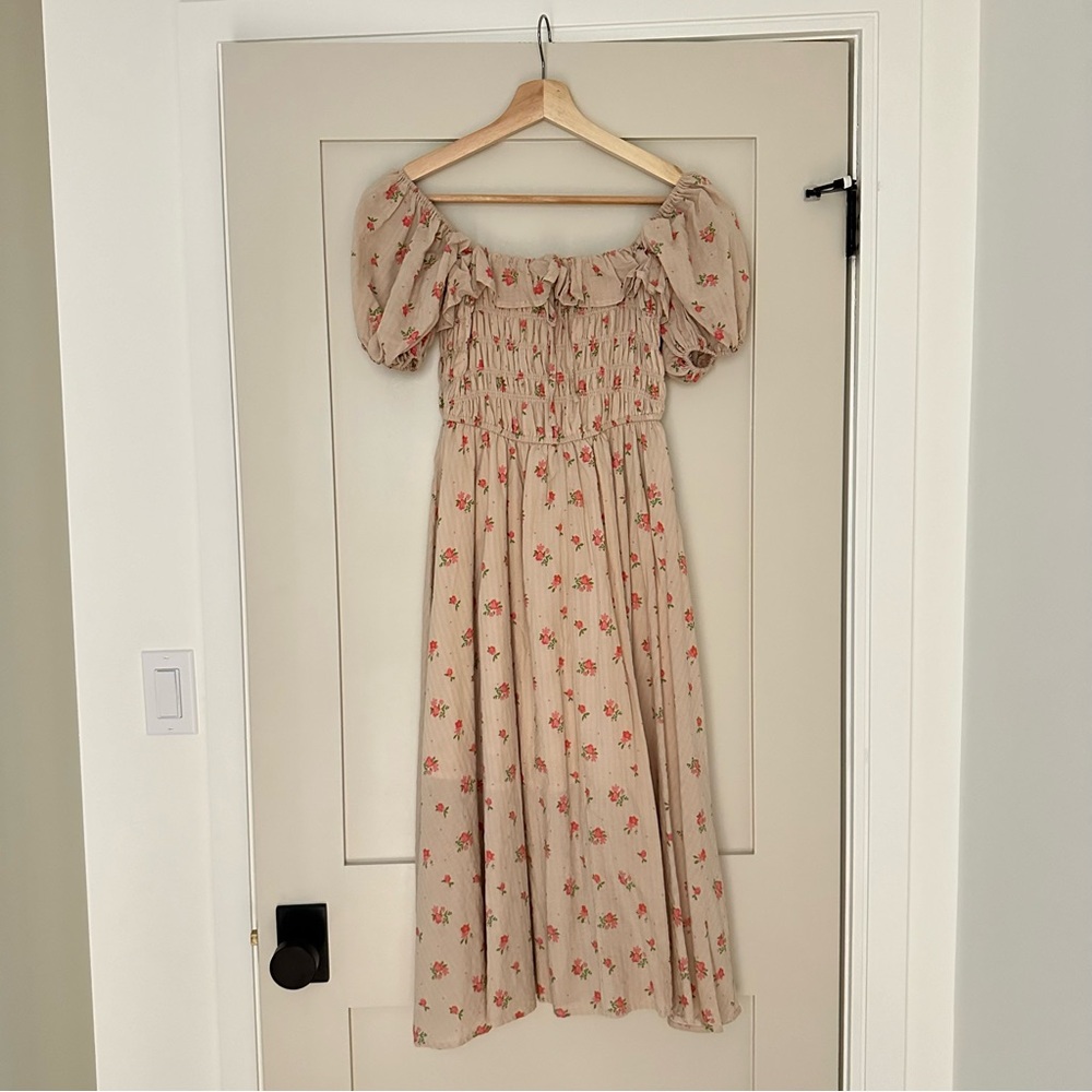 Puff shoulder Midi dress size S
